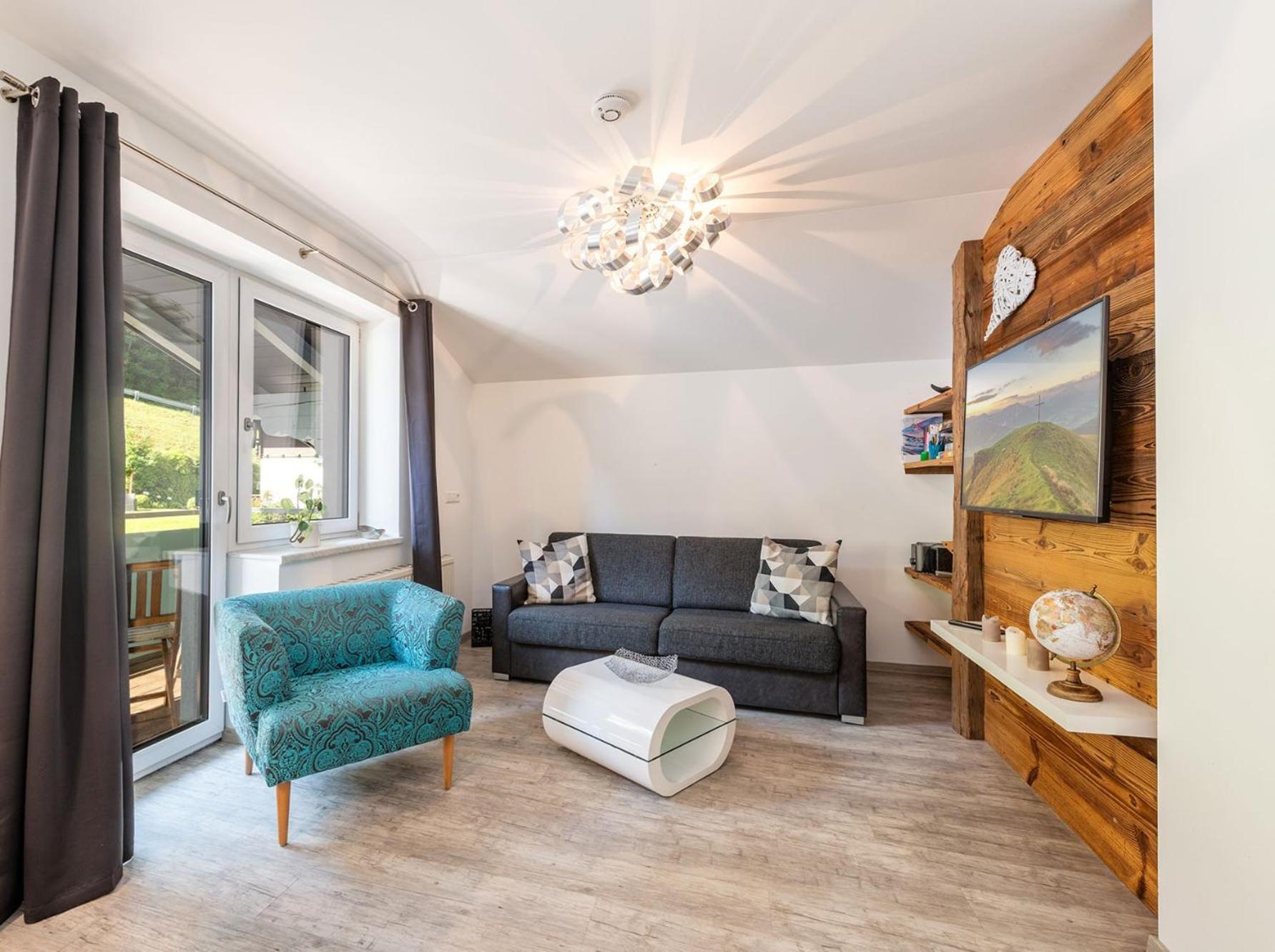 Mountain Love Appartements - By Mynests Haus im Ennstal Exterior foto